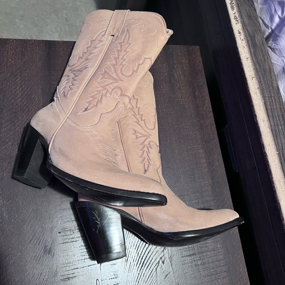 Light tan - Picture 6 of 6